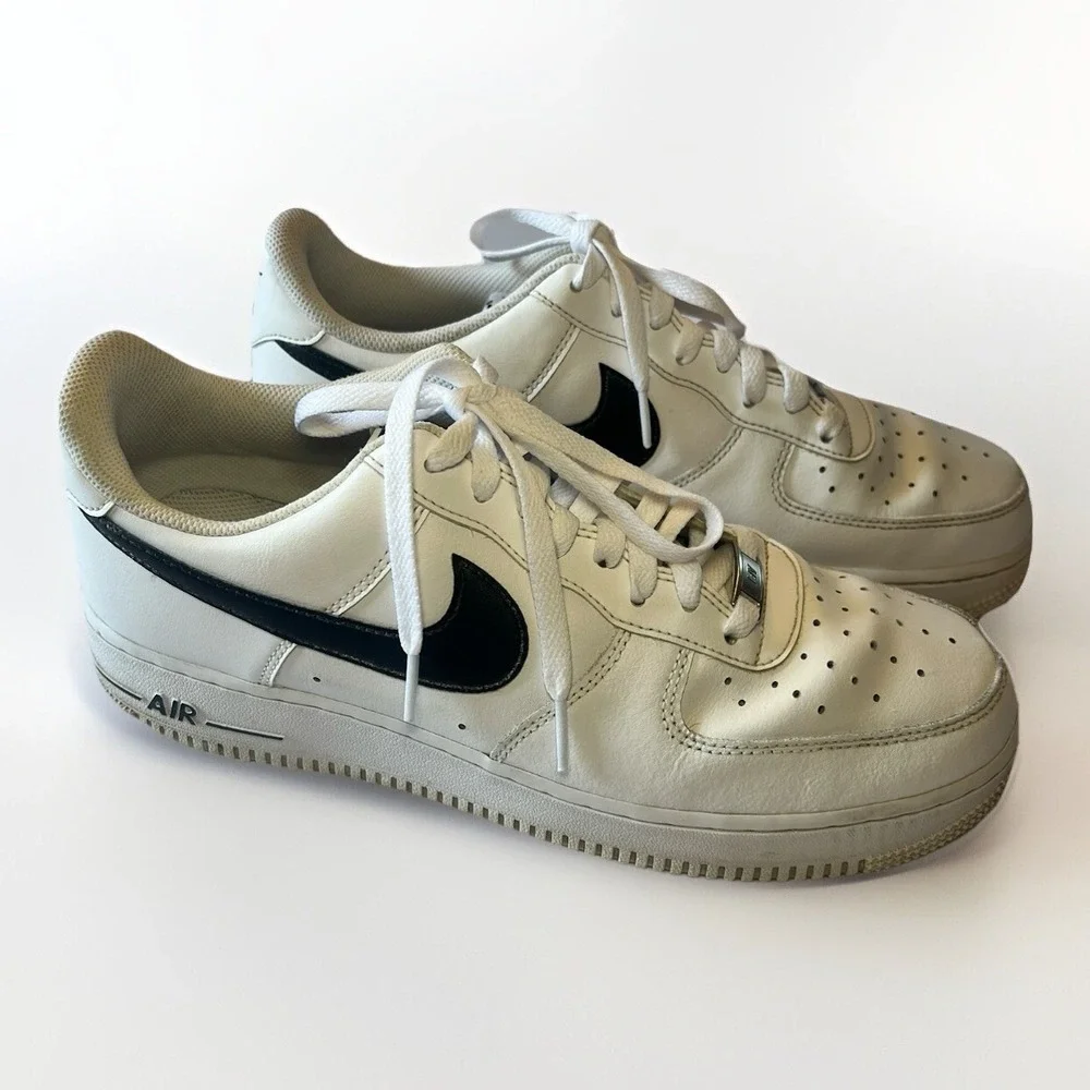 NIKE Men's Air Force 1 '07 Low White Black Size 10.5